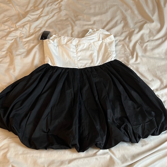 Colour block cocktail dress white bow on chest - Picture 4 of 6